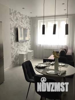 1-к квартира, посуточно, 38м2, 3/9 этаж