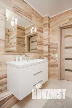 1-к квартира, посуточно, 70м2, 12/18 этаж