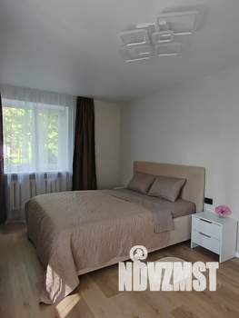 1-к квартира, посуточно, 32м2, 1/5 этаж