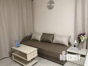 1-к квартира, посуточно, 38м2, 1/1 этаж