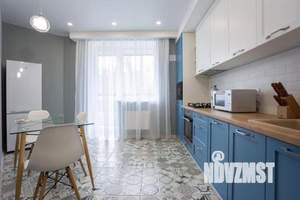 1-к квартира, посуточно, 44м2, 1/1 этаж