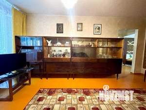 3-к квартира, посуточно, 64м2, 1/1 этаж