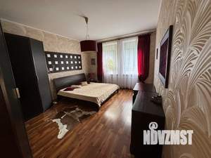 3-к квартира, посуточно, 118м2, 1/3 этаж