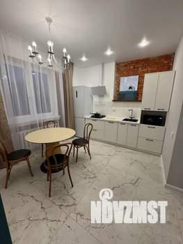 1-к квартира, посуточно, 34м2, 4/4 этаж