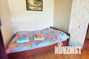 1-к квартира, посуточно, 43м2, 5/5 этаж