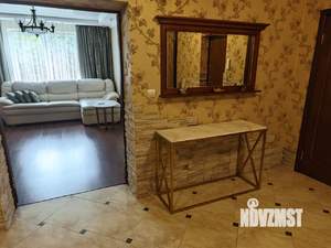 3-к квартира, на длительный срок, 106м2, 3/7 этаж
