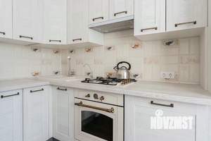 1-к квартира, посуточно, 42м2, 3/9 этаж