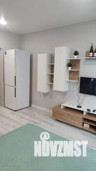 Студия квартира, посуточно, 26м2, 1/16 этаж