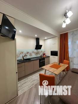 1-к квартира, посуточно, 47м2, 10/10 этаж