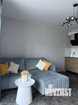 Студия квартира, посуточно, 35м2, 2/9 этаж
