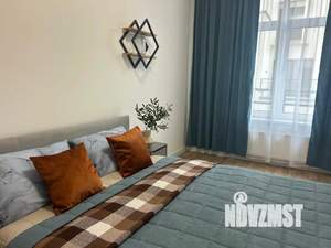 1-к квартира, посуточно, 66м2, 1/1 этаж