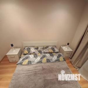 3-к квартира, посуточно, 56м2, 4/5 этаж