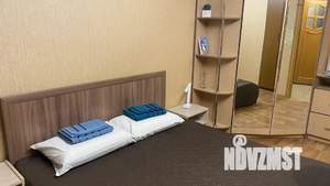 1-к квартира, посуточно, 34м2, 4/5 этаж