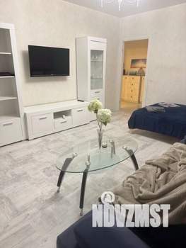 1-к квартира, посуточно, 42м2, 1/1 этаж