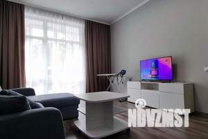 2-к квартира, посуточно, 100м2, 1/8 этаж