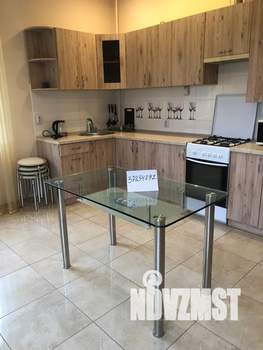 1-к квартира, посуточно, 40м2, 1/3 этаж