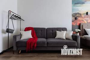 1-к квартира, посуточно, 37м2, 4/8 этаж