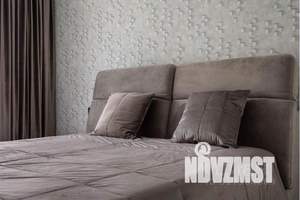 1-к квартира, посуточно, 42м2, 2/13 этаж