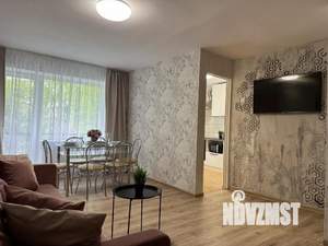 2-к квартира, посуточно, 45м2, 1/1 этаж
