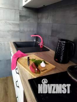 Студия квартира, посуточно, 37м2, 2/3 этаж