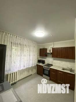 1-к квартира, посуточно, 39м2, 2/9 этаж