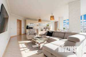 1-к квартира, посуточно, 135м2, 1/1 этаж