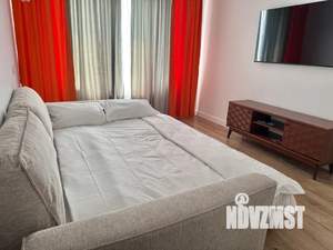 1-к квартира, посуточно, 38м2, 4/8 этаж