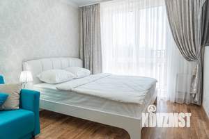 1-к квартира, посуточно, 42м2, 4/10 этаж