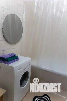 1-к квартира, посуточно, 43м2, 1/1 этаж