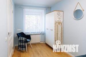 1-к квартира, посуточно, 42м2, 1/5 этаж