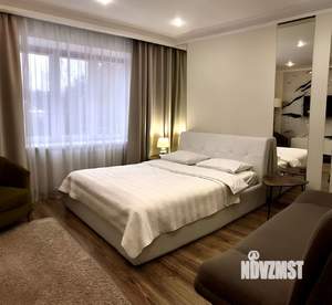 1-к квартира, посуточно, 40м2, 3/9 этаж