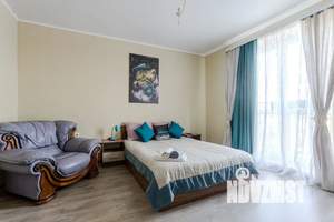 1-к квартира, посуточно, 45м2, 7/8 этаж