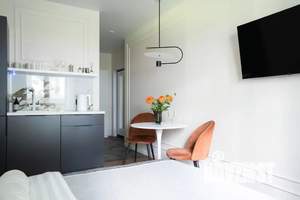 Студия квартира, посуточно, 22м2, 1/10 этаж