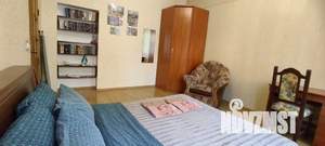 2-к квартира, посуточно, 60м2, 1/3 этаж