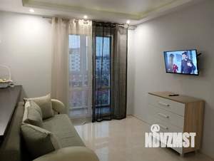 1-к квартира, посуточно, 47м2, 8/9 этаж