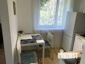 1-к квартира, посуточно, 38м2, 3/5 этаж