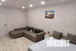 1-к квартира, посуточно, 45м2, 1/8 этаж