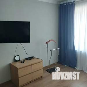 1-к квартира, посуточно, 38м2, 1/9 этаж