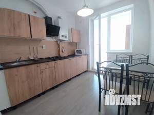1-к квартира, посуточно, 38м2, 4/9 этаж