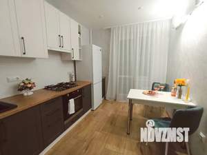 1-к квартира, посуточно, 39м2, 4/9 этаж