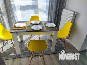 Студия квартира, посуточно, 43м2, 11/25 этаж