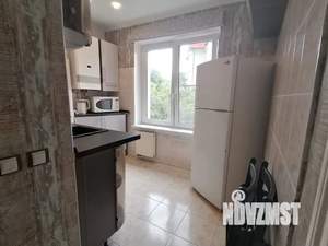2-к квартира, посуточно, 40м2, 2/3 этаж