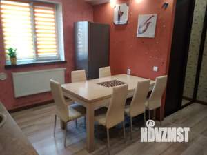 1-к квартира, посуточно, 50м2, 1/2 этаж