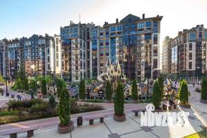 Студия квартира, посуточно, 43м2, 1/12 этаж