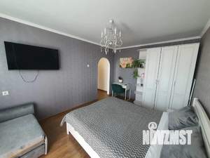 1-к квартира, посуточно, 33м2, 8/9 этаж