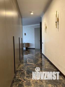 3-к квартира, посуточно, 163м2, 1/1 этаж