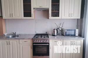 1-к квартира, посуточно, 47м2, 3/8 этаж