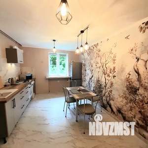 2-к квартира, посуточно, 64м2, 2/2 этаж