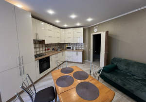 3-к квартира, на длительный срок, 90м2, 3/8 этаж