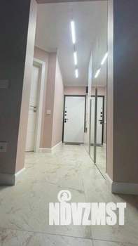 2-к квартира, посуточно, 55м2, 1/1 этаж